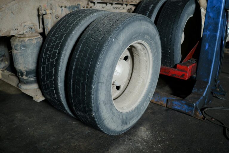 Auto Tyres, Strada Socoleni 1/1, MD-, Chișinău, Phone +373 22 442 233