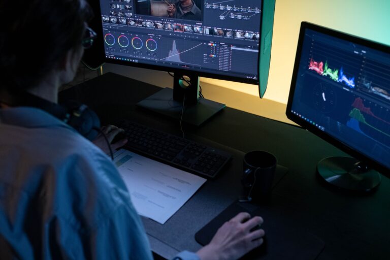 Reduce Eye Strain During 8-Hour Workdays: Lighting and Monitor Positioning Guide