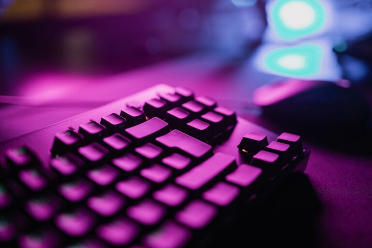 Ergonomic Keyboard Showdown: Split vs Mechanical vs Low-Profile - DeskGearReviews