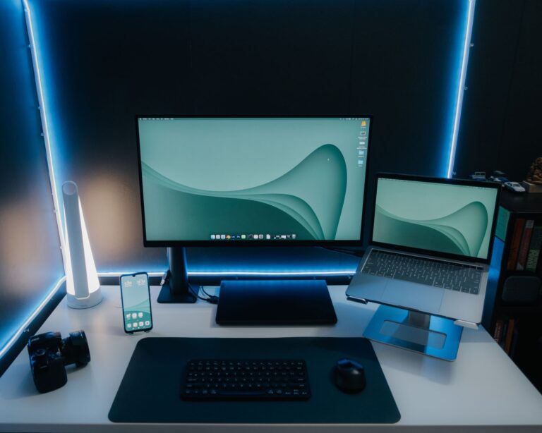 PerfectingYour Dual Monitor Desk Setup Guide: The 2025 Pro Setup We Tested - DeskGearReviews