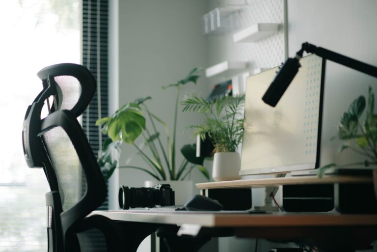 Aeron Chair vs. Jarvis Desk: Which Eases Back Pain? - deskgearreviews