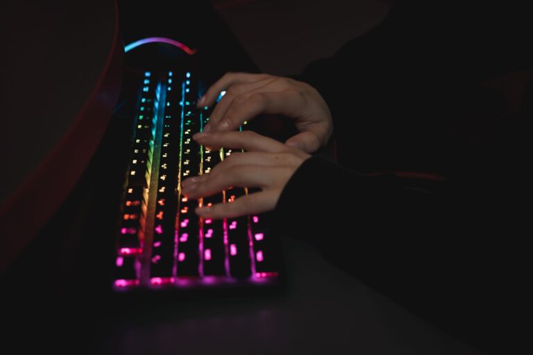 Ergonomic vs. Gaming Keyboards: Which One Is Right For Your Desk? - DeskGearReviews
