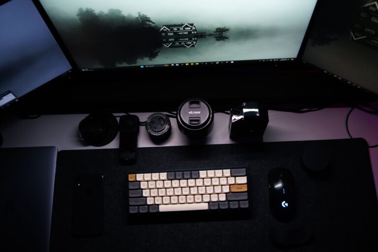 Gaming Mouse Showdown: Razer Viper Ultimate vs. Logitech G Pro X Superlight - DeskGearReviews