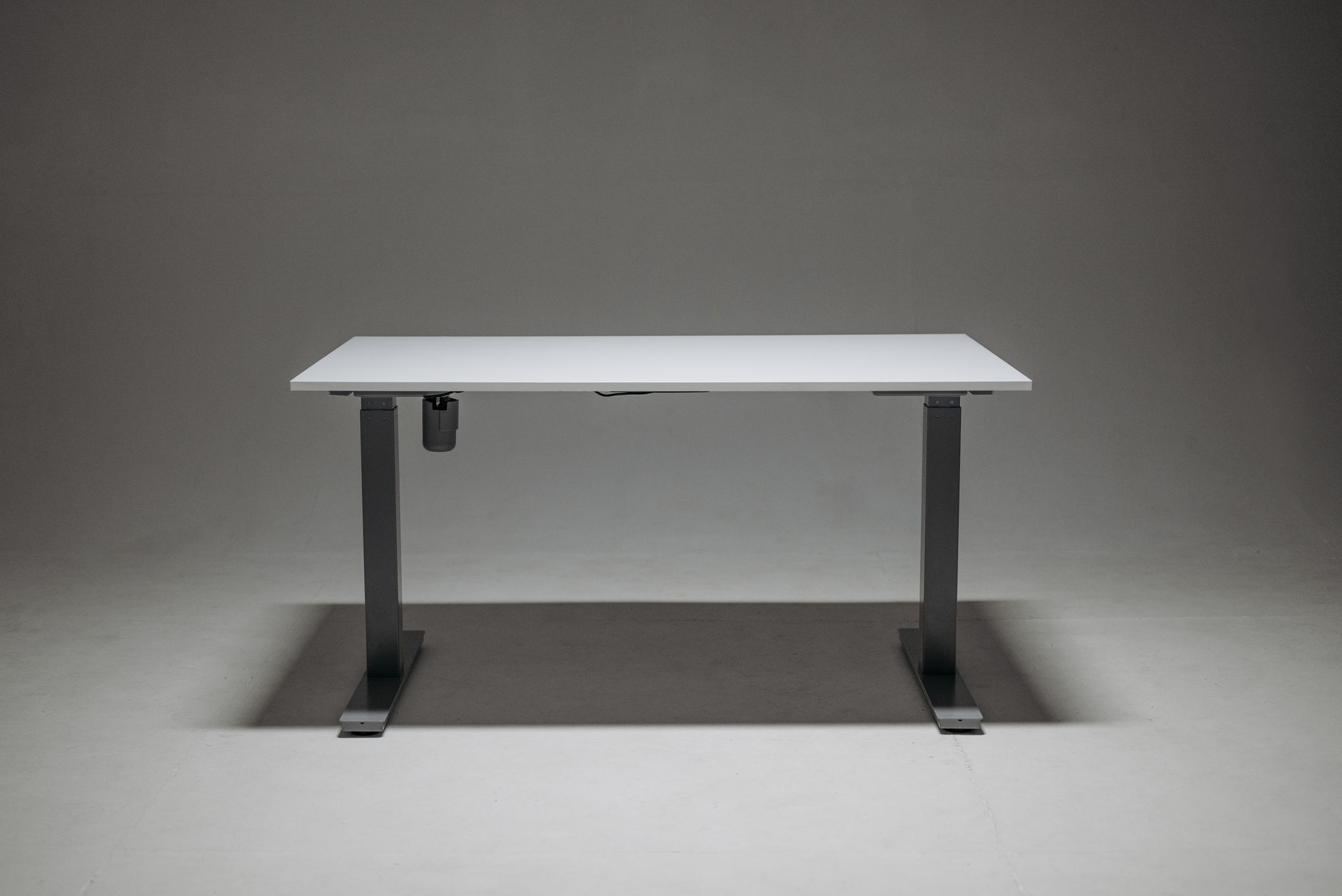 Build Quality: From Flimsy to Tank-Grade — The Best Standing Desks for Gamers: Real-World Tests from Uplift to Desky