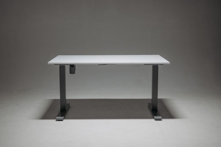 Standing Desk vs. Sitting Desk: Which Setup Boosts Your Productivity & Health? - DeskGearReviews